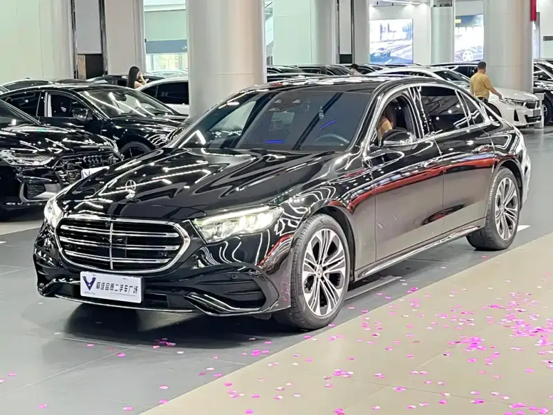 Mercedes-Benz E-Class, 2024