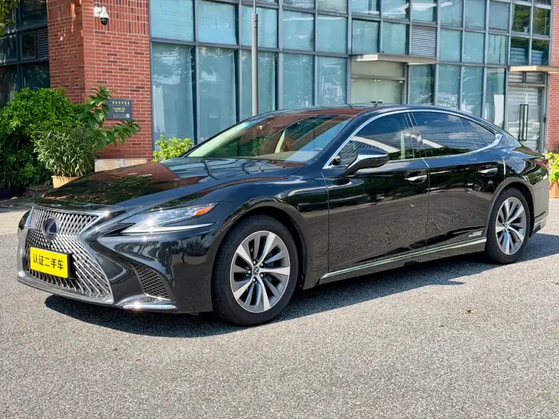 Lexus LS, 2020