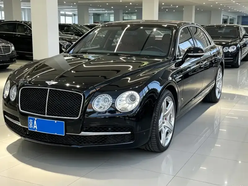 Bentley Flying Spur, 2013