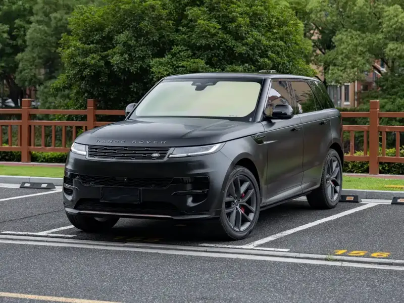 Land Rover Sport, 2025