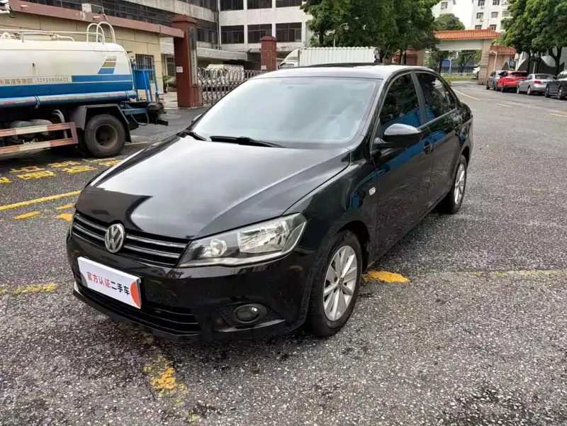 Volkswagen Jetta, 2013