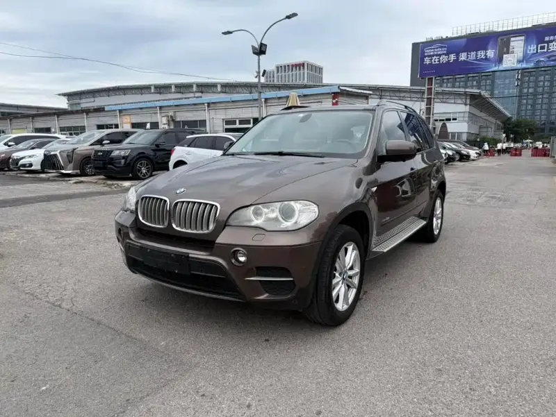 BMW X5 (Import), 2013