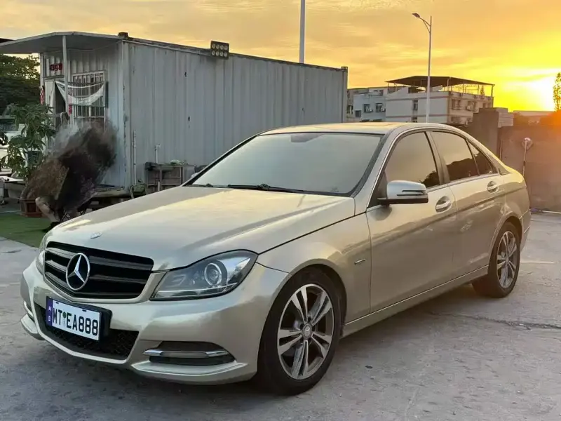 Mercedes-Benz C-Class, 2011