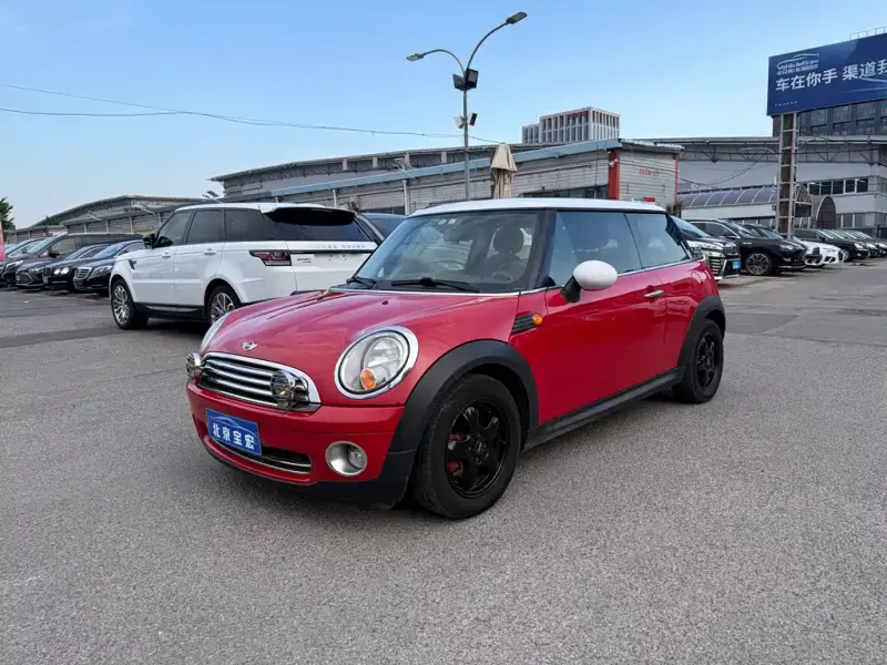 MINI Mini, 2009