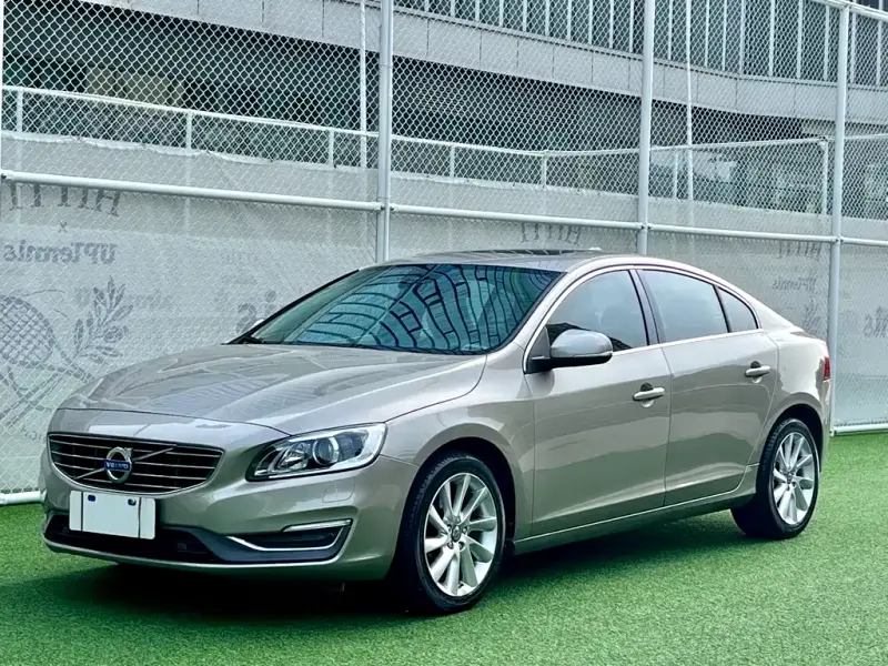 Volvo S60, 2014