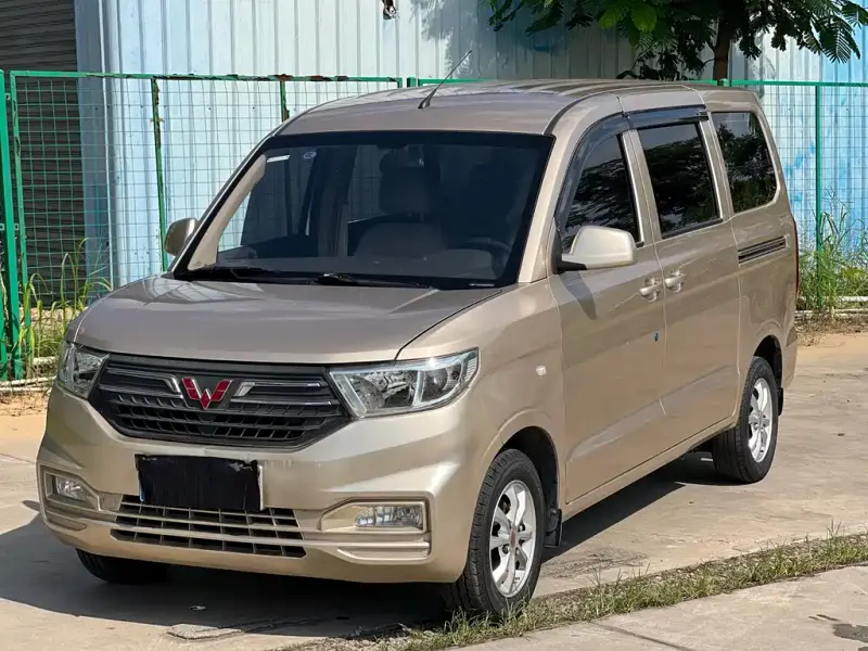 Wuling Hongguang V, 2023