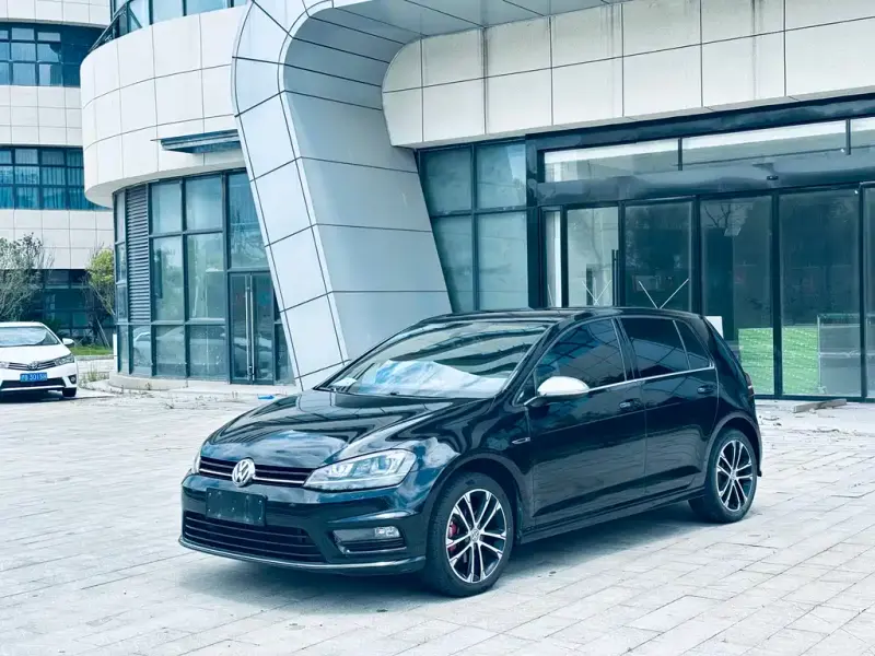 Volkswagen Golf, 2016