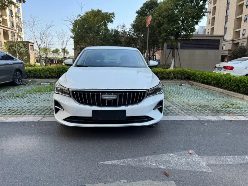 Geely Emgrand, 2025