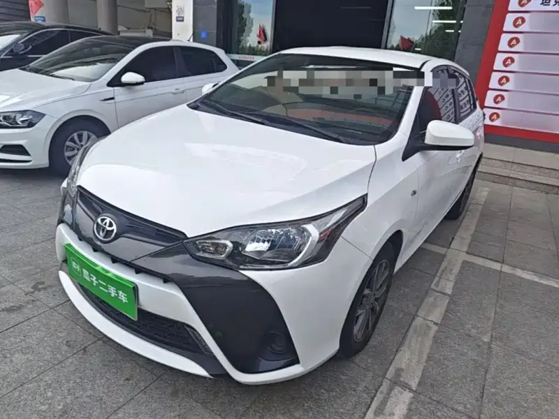 Toyota Yaris L, 2022