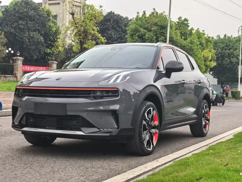 Lynk & Co 06, 2021