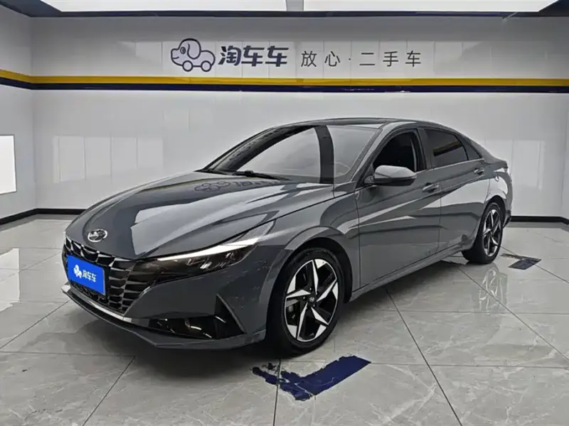 Hyundai Elantra, 2021