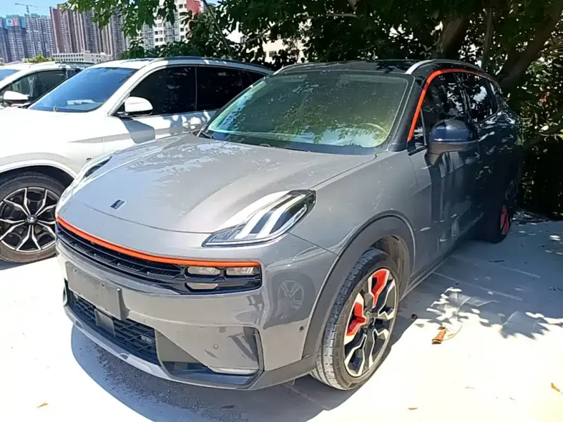 Lynk & Co 06, 2021