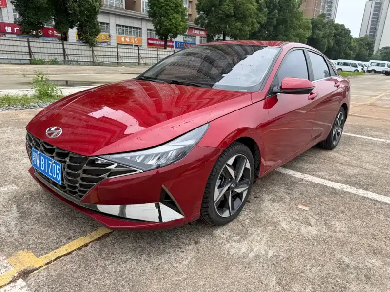 Hyundai Elantra, 2021