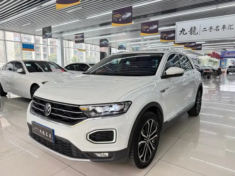 Volkswagen T-Roc, 2021
