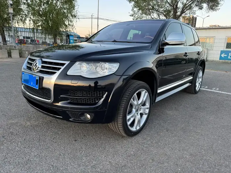 Volkswagen Touareg, 2013