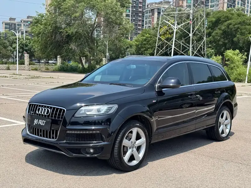Audi Q7, 2015