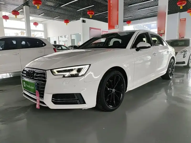 Audi A4L, 2018