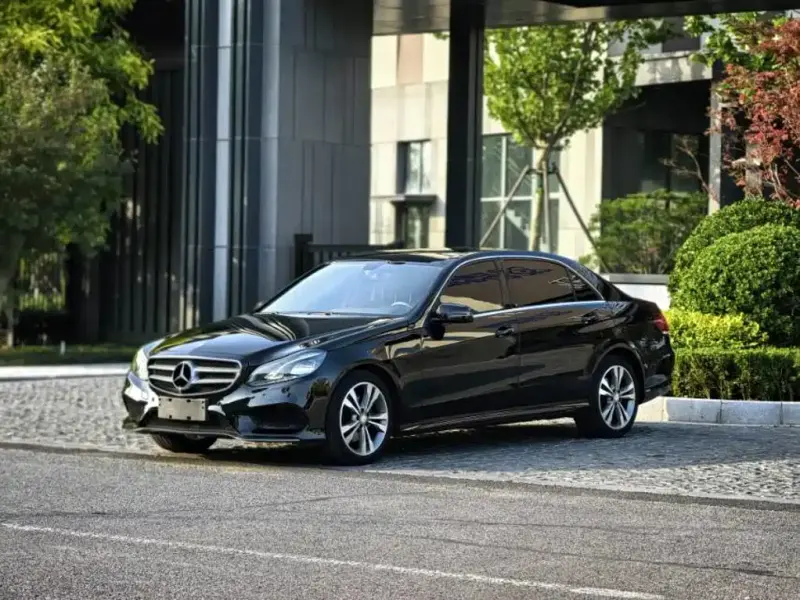 Mercedes-Benz E-Class, 2016