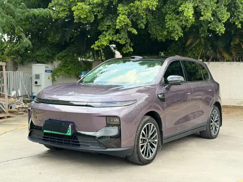 Leapmotor B10, 2025