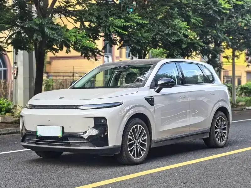 Leapmotor B10, 2025