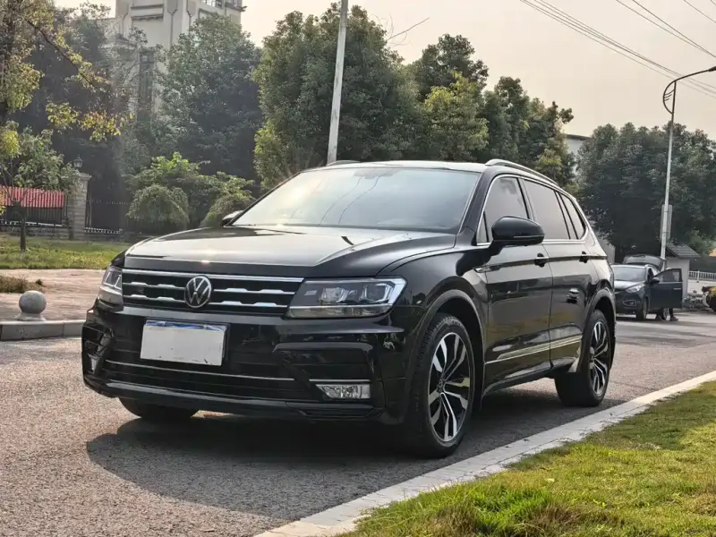 Volkswagen Tiguan L, 2021