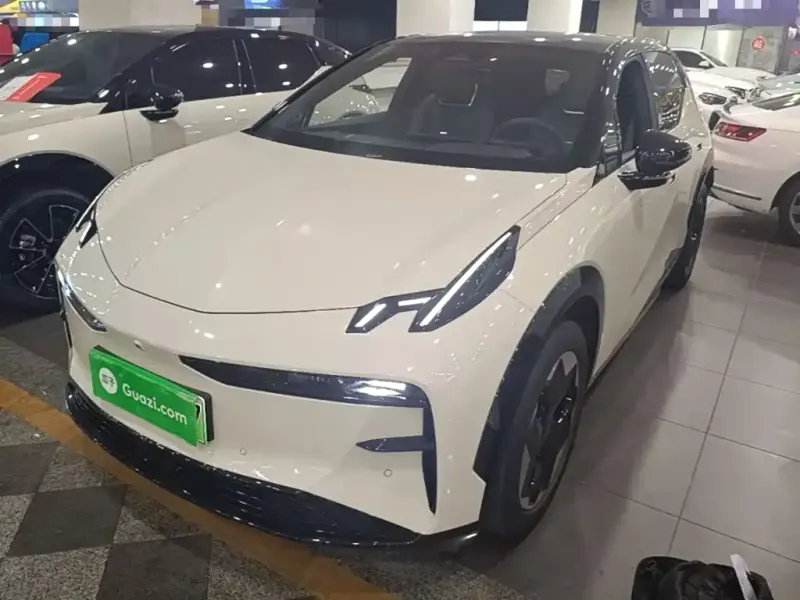 Zeekr X, 2023