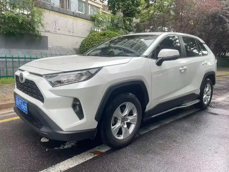 Toyota RAV4, 2024