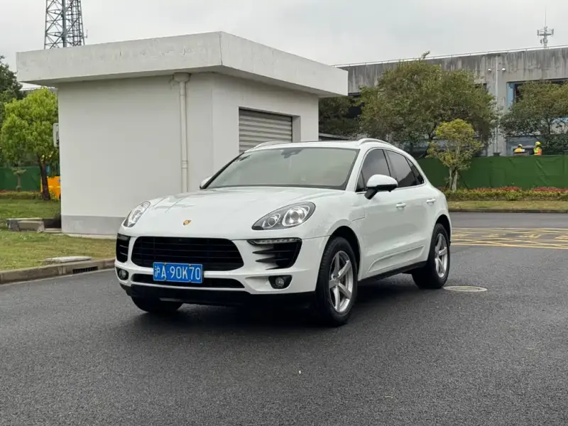 Porsche Macan, 2016