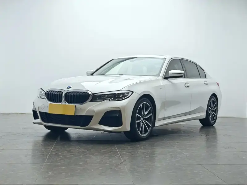 BMW 3 Series, 2020