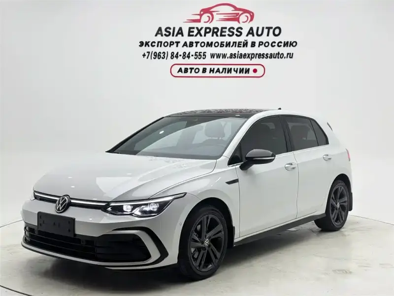 Volkswagen Golf, 2022