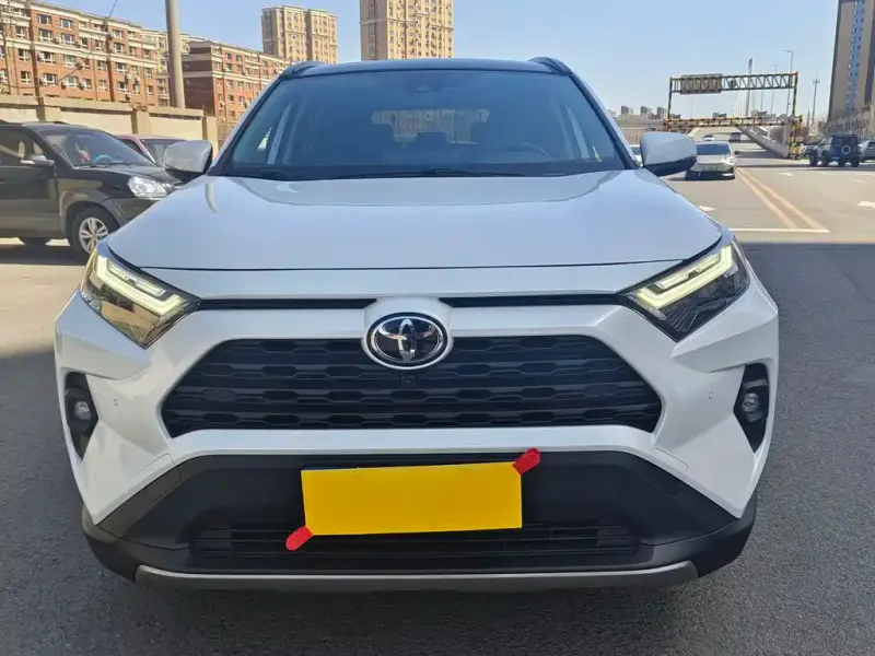 Toyota RAV4, 2024