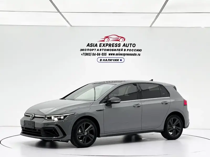 Volkswagen Golf, 2024