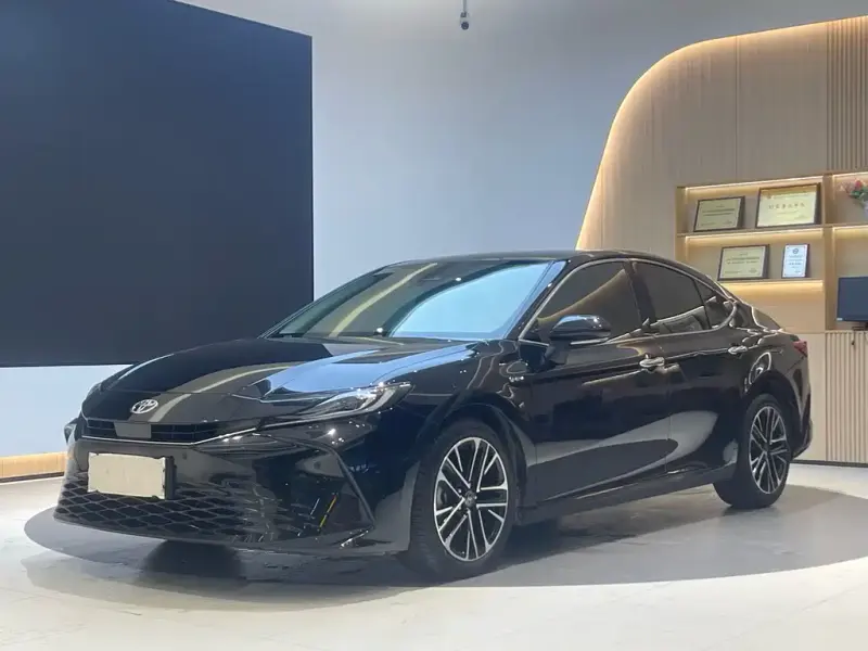 Toyota Camry, 2024