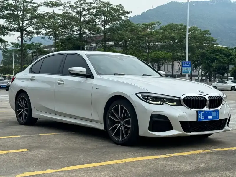 BMW 3 Series, 2020