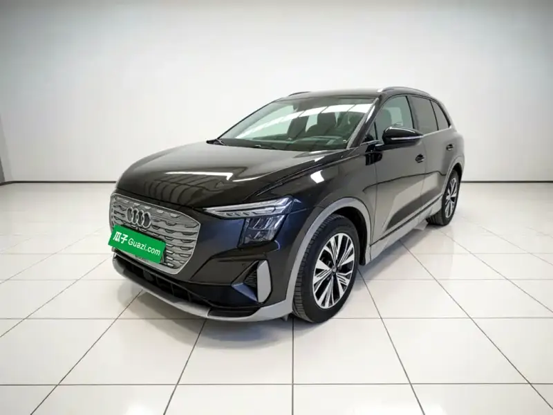 Audi Q5 e-tron, 2024