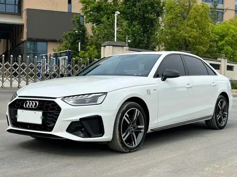 Audi A4L, 2023