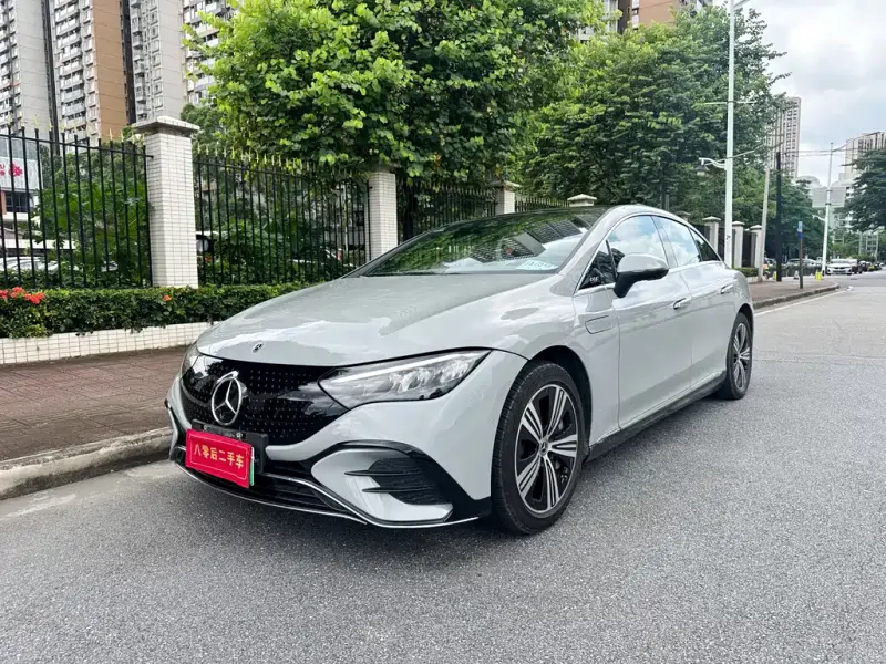 Mercedes-Benz EQE, 2023