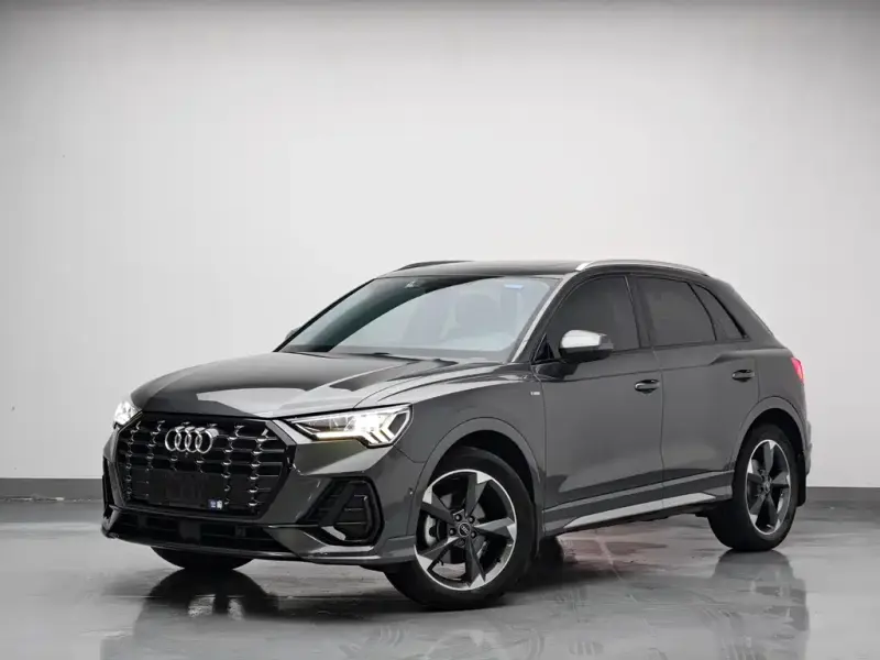 Audi Q3, 2023