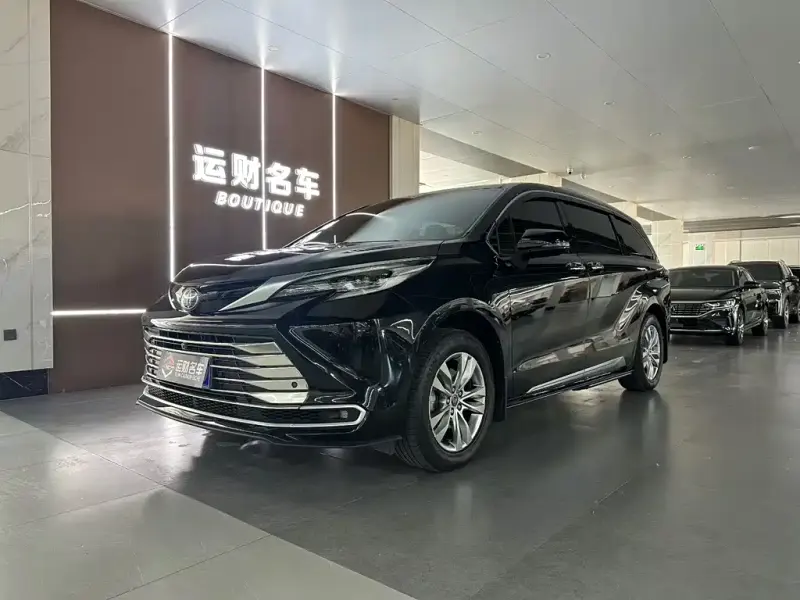 Toyota Sienna, 2022