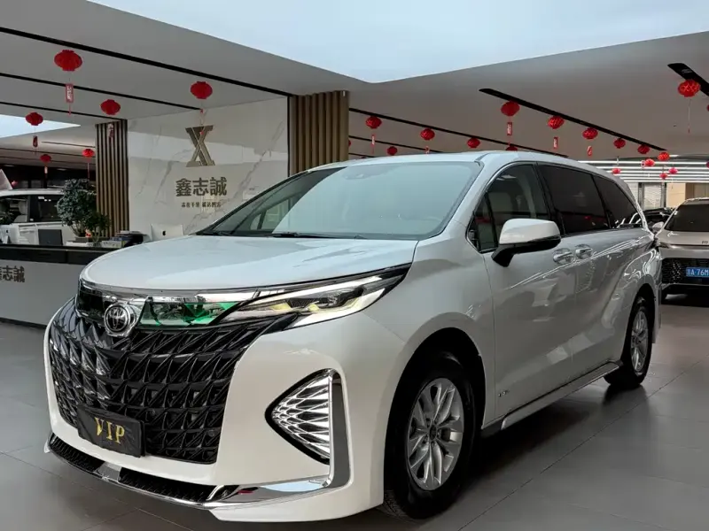 Toyota Granvia, 2025