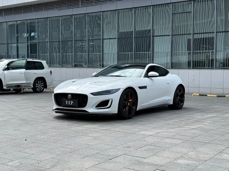 Jaguar F-TYPE, 2021