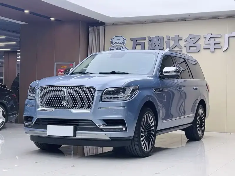 Lincoln Navigator, 2021