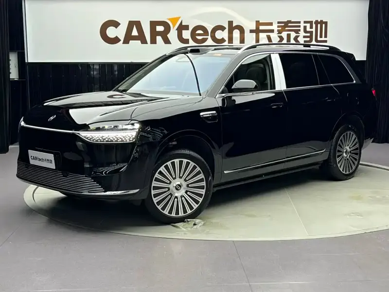 AITO M9, 2025