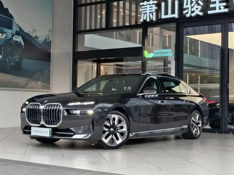 BMW i7, 2023