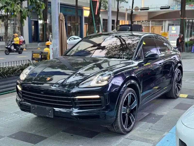 Porsche Cayenne, 2023