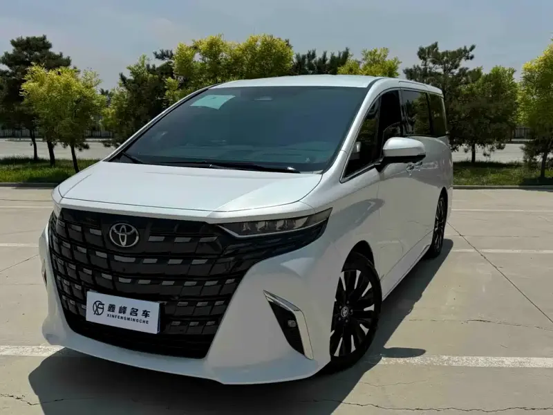 Toyota Alphard, 2024