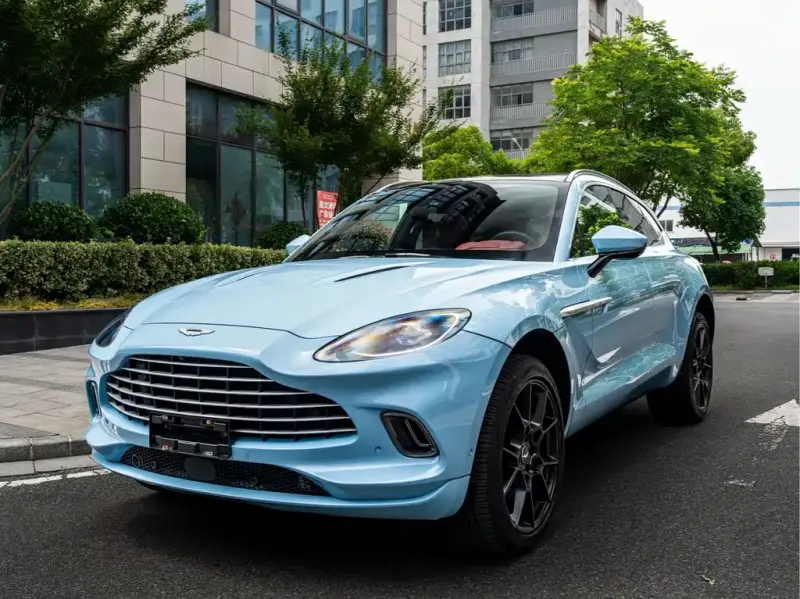 Aston Martin DBX, 2022
