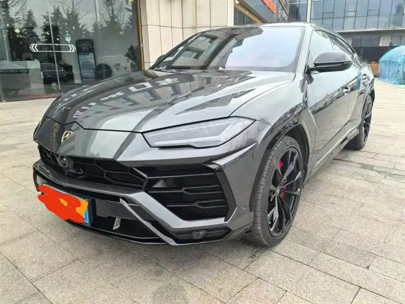 Lamborghini Urus, 2025