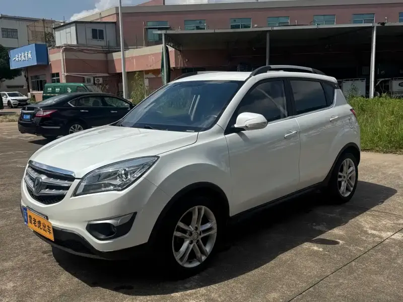 Changan CS35, 2015