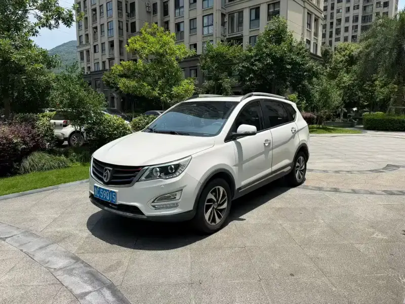 Baojun 560, 2017